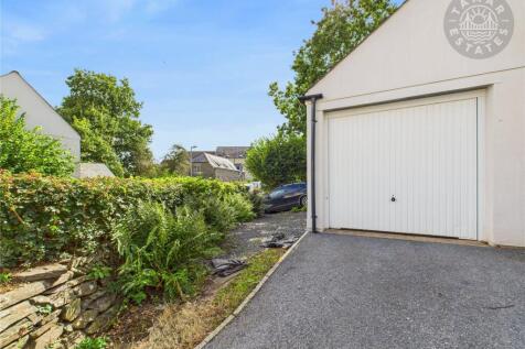 Driveway &amp; Garage