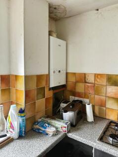 pbox-bathroom-344334.jpeg