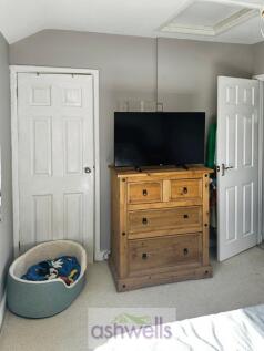 pbox-bedroom-347362.jpeg