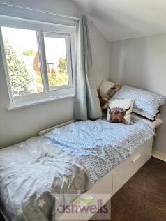 pbox-bedroom-347362.jpeg