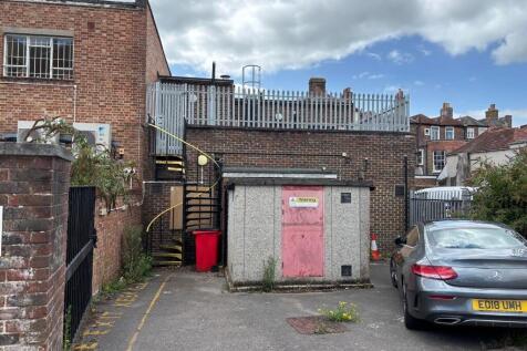 Property Image 12