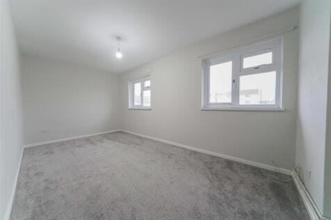 Bedroom One.jpg