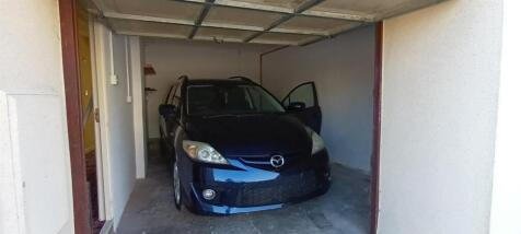 car in garage 35R.jpg