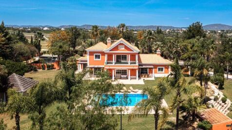 Property Exterior 