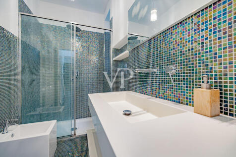 Dettaglio bagno padronale