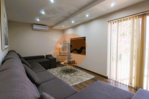 #CasasdoSotavento#House T3, completely renovated, patio overlooking the Ria Formosa - 5 minutes from the beach - Olhão - Quatrim Sul