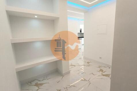 Entrance Hall #apartment #t2 #quarteira #seaview