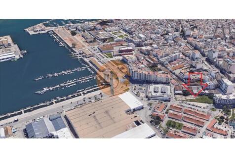 Urban land for construction of 3 buildings - Riverside - Olhão