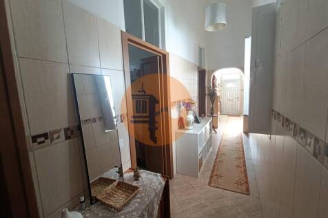 Corridor #house #t3 #downtown #olhao #casasdosotavento