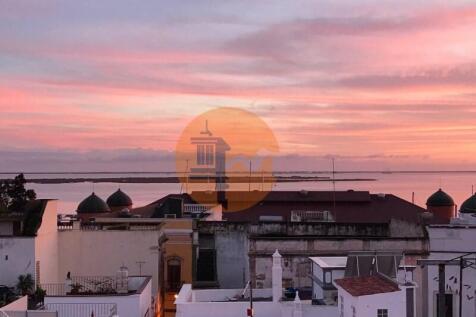 View #typical #downtown #casasdosotavento #olhao