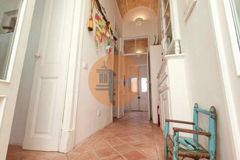 Corridor #typical #downtown #casasdosotavento #Olhão