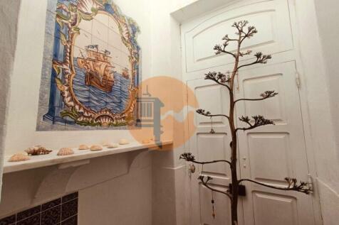 Entrance #typical #downtown #casasdosotavento #olhao