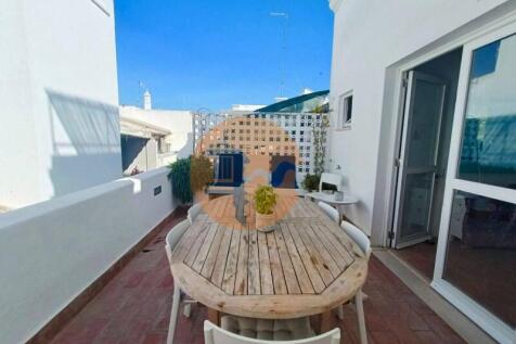 Terrace #typical #downtown #casasdosotavento #Olhão