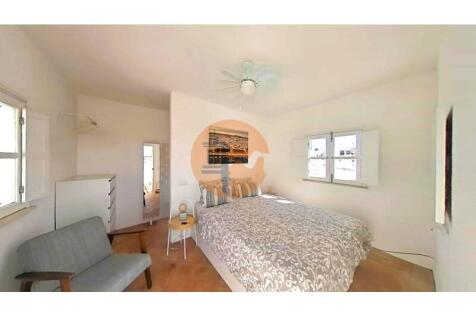 Bedroom #typical #downtown #casasdosotavento #Olhão