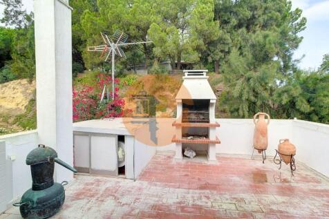 Property Image 100