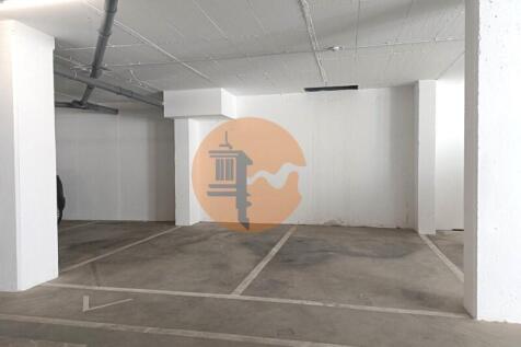 Parking #apartment #t2 #pool #olhao #casasdosotavento
