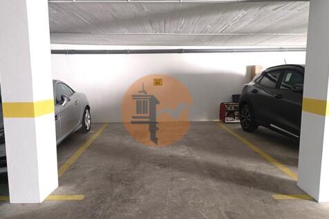 Parking #t2 #condominium #pool #olhao #casasdosotavento