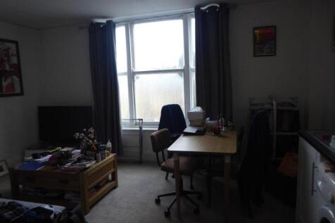 P1030237 rearTR.jpg