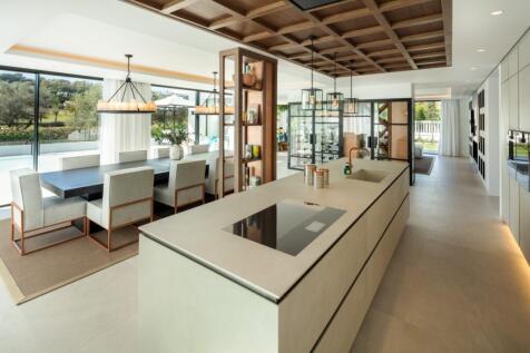 Kitchen  (1)