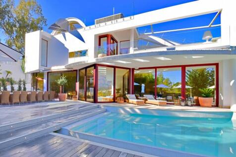 Terraces and Pool (2