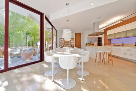Dining room  (1) (La