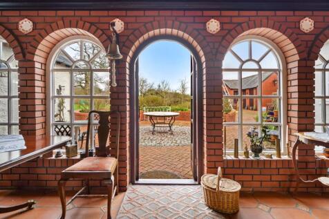 Property Image 12