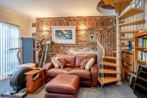 Property Image 10