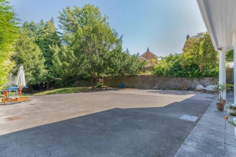 Property Image 38