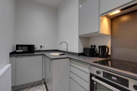 Flat 1 Kitchen