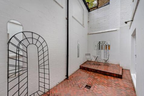 Charming Patio