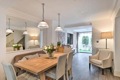 Dining/Snug/Garden