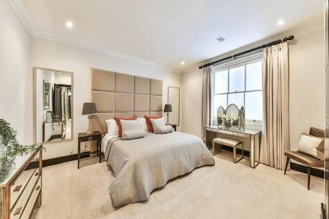 2nd Bedroom Suite