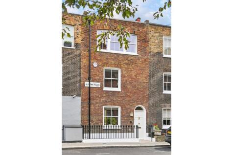 Eylstan Place