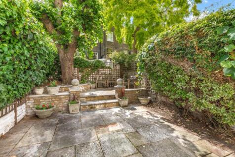 South Facing Garden