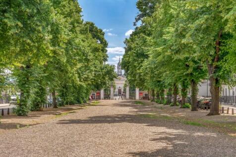 Royal Avenue