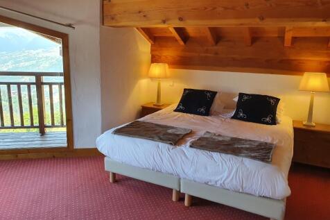 Master Suite 2