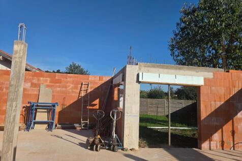 on site 220925