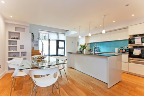 Kitchen &amp; Dining