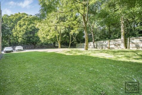 Communal Grounds/Parking