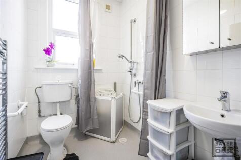 Bathroom (Wetroom)
