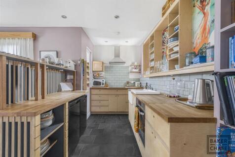 Duel aspect Open Plan Kitchen/Living Space