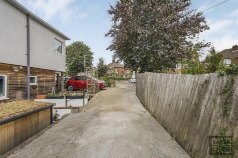 Driveway/Shared Access