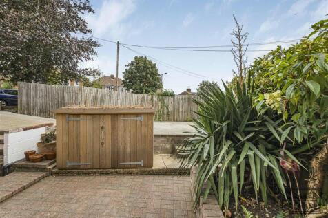 Driveway/Shared Access
