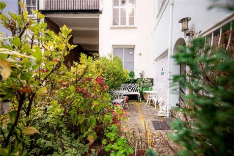 Patio Area 2