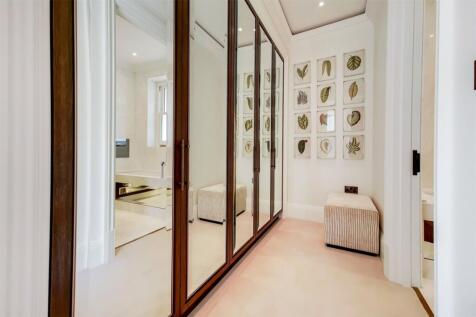 Dressing Area