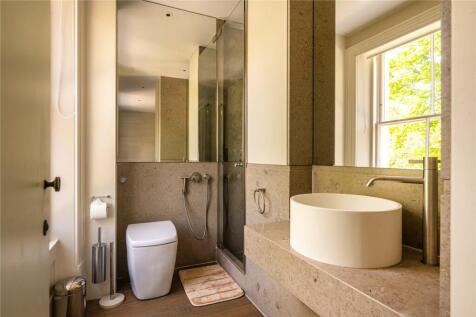 En Suite Shower Room