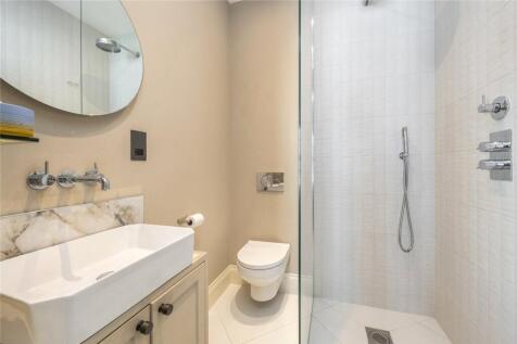 En Suite Shower