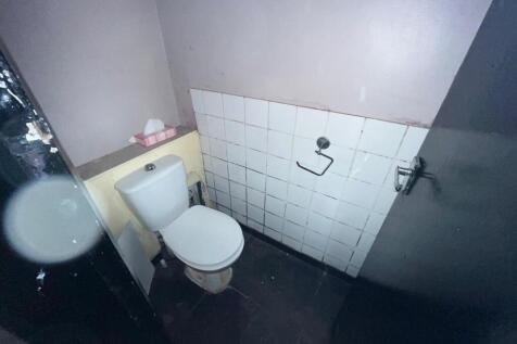 WhatsApp Image 2025-10-22 at 09.03.38_9e6ba399.jpg