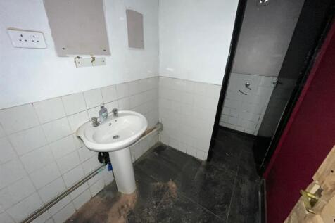 WhatsApp Image 2025-10-22 at 09.03.38_e7255299.jpg