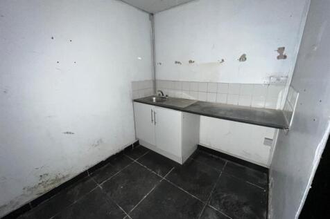 WhatsApp Image 2025-10-22 at 09.03.38_664573e1.jpg